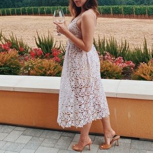 Boutique lavender dress- size M